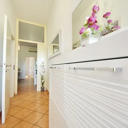 公寓 Paulin 扎达尔